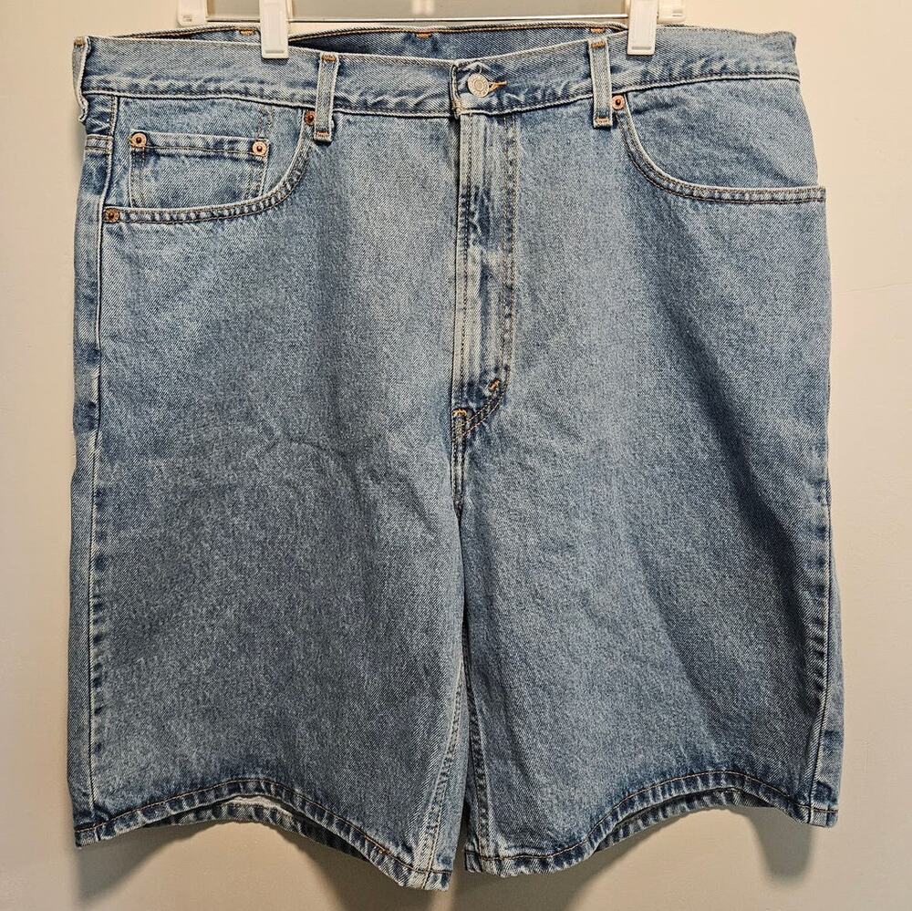 NWT Men's Levi Jean Shorts Size 40 Waist Levi's